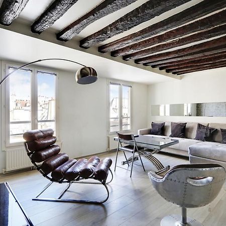 Pick A Flat'S Apartments In Le Marais - Rue Saint Merri Париж Екстер'єр фото