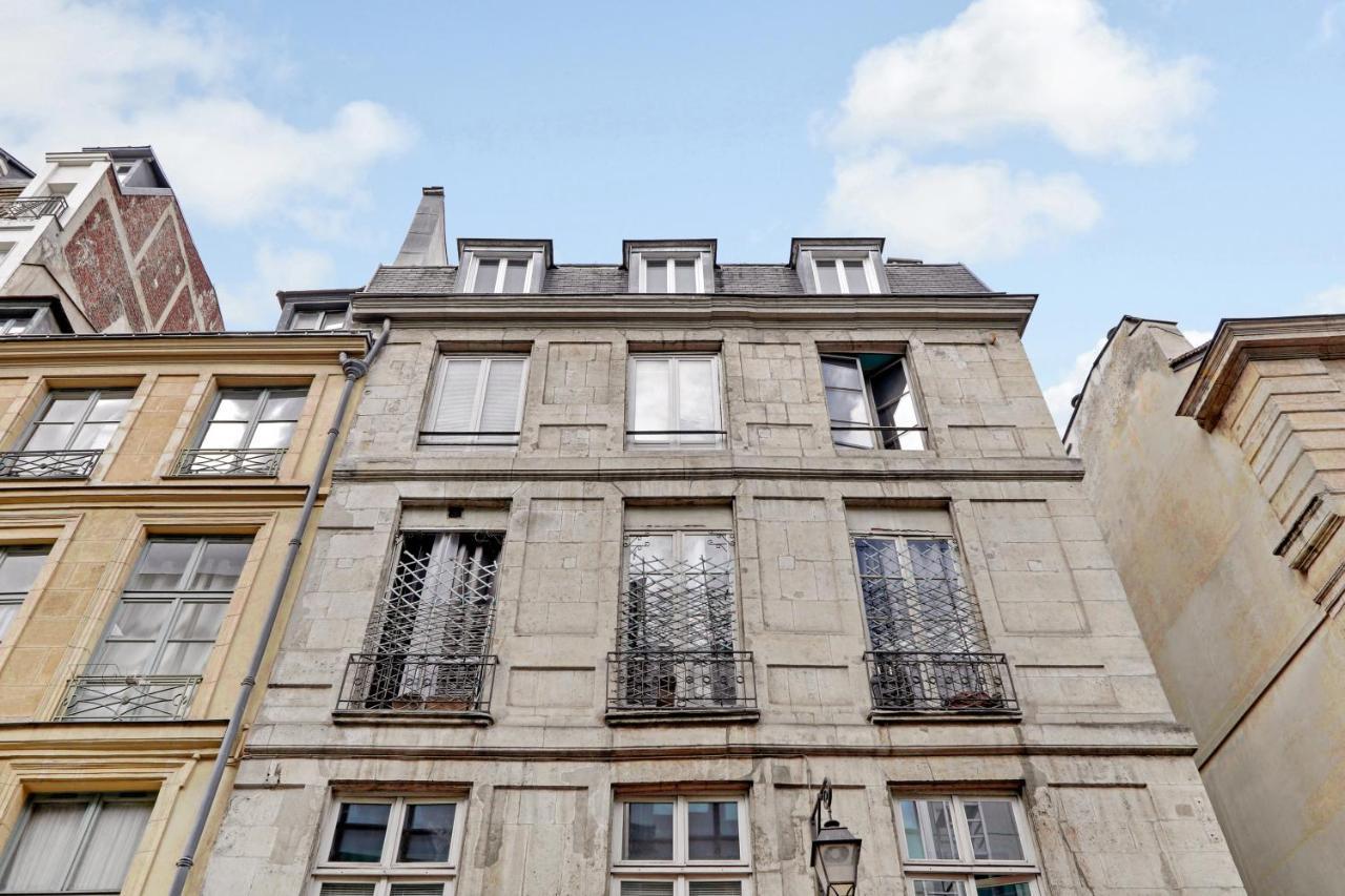 Pick A Flat'S Apartments In Le Marais - Rue Saint Merri Париж Екстер'єр фото