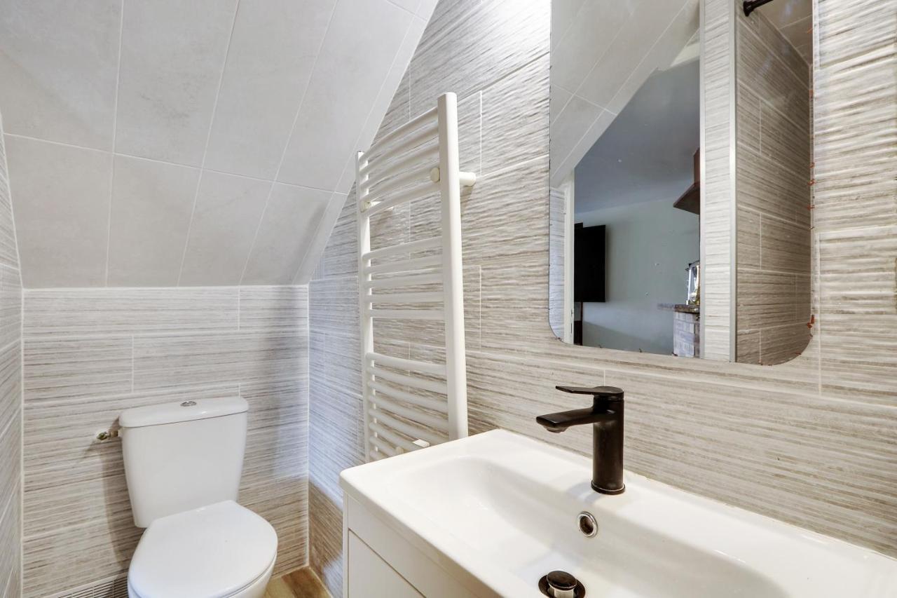 Pick A Flat'S Apartments In Le Marais - Rue Saint Merri Париж Екстер'єр фото